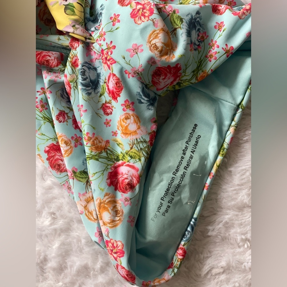 Altar'd State Floral One Piece Swimsuit - strap missing - Picture 4 of 7